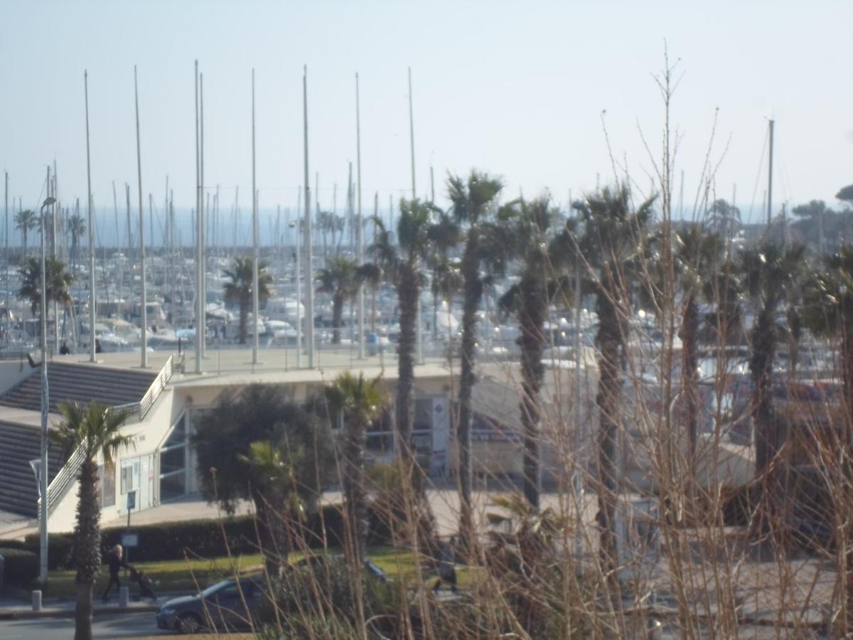 Appart T3 A 50 M De La Plage Cavalaire-sur-Mer Buitenkant foto