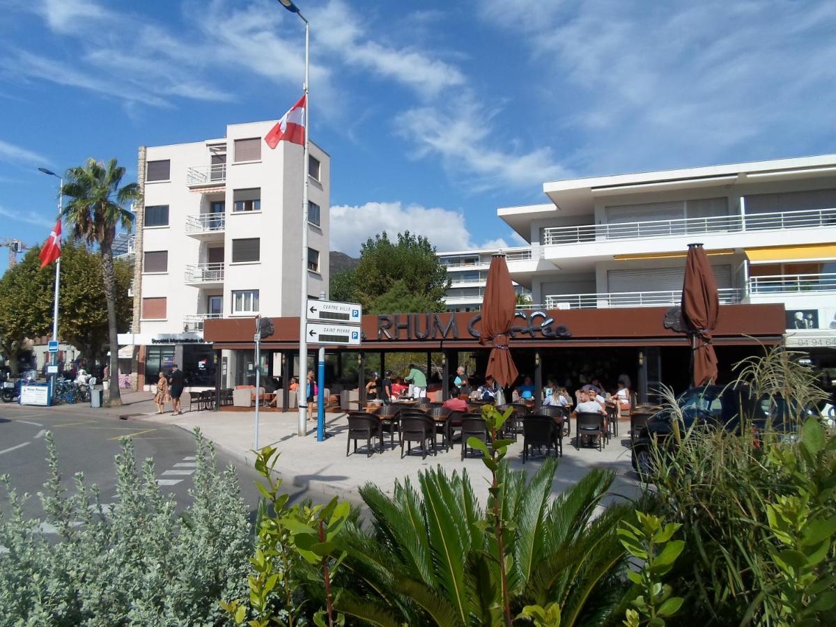 Appart T3 A 50 M De La Plage Cavalaire-sur-Mer Buitenkant foto